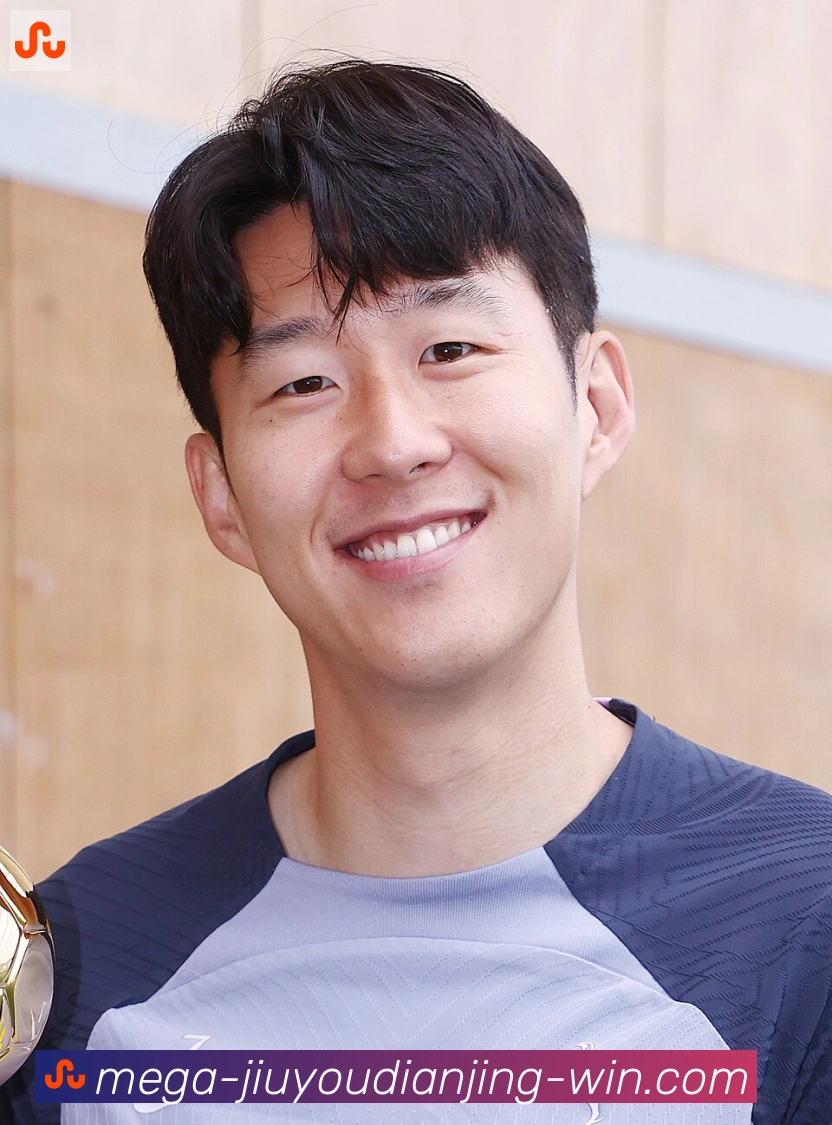 劳塔罗·马丁内斯